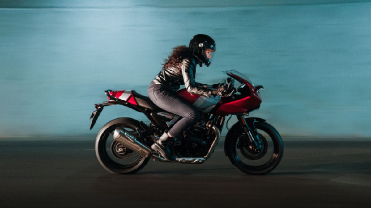 Triumph Thruxton 400